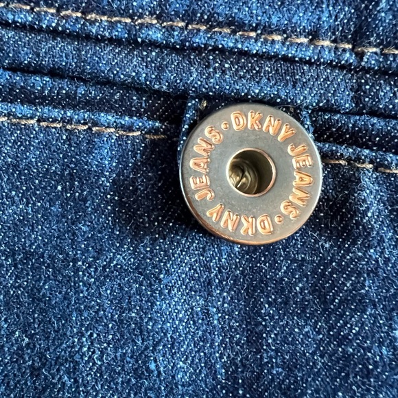 DKNY Women’s  Classic Blue  Bell Bottom Jeans - Picture 4 of 10